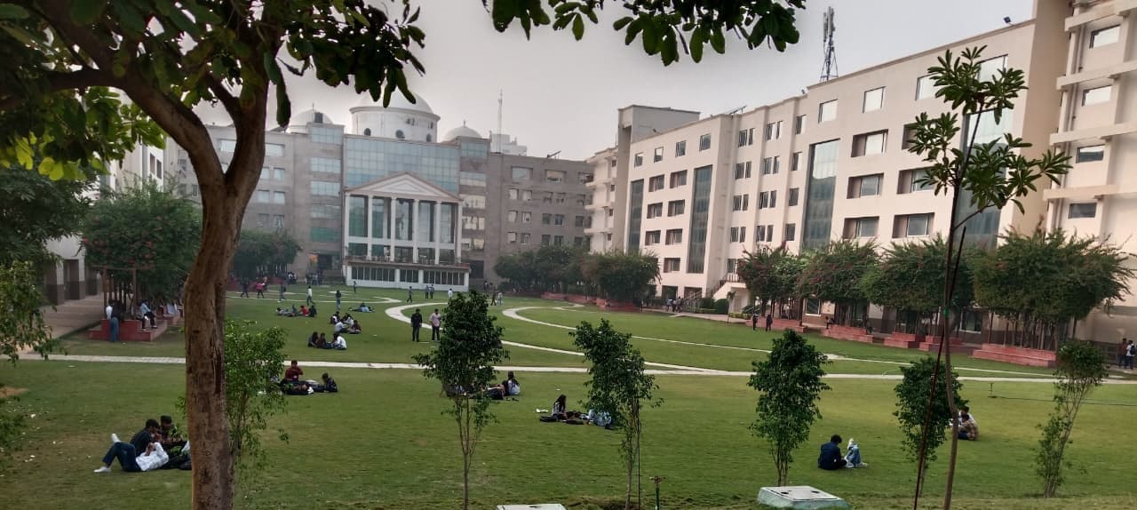 K.R. Mangalam University Gurugram Campus photo 15